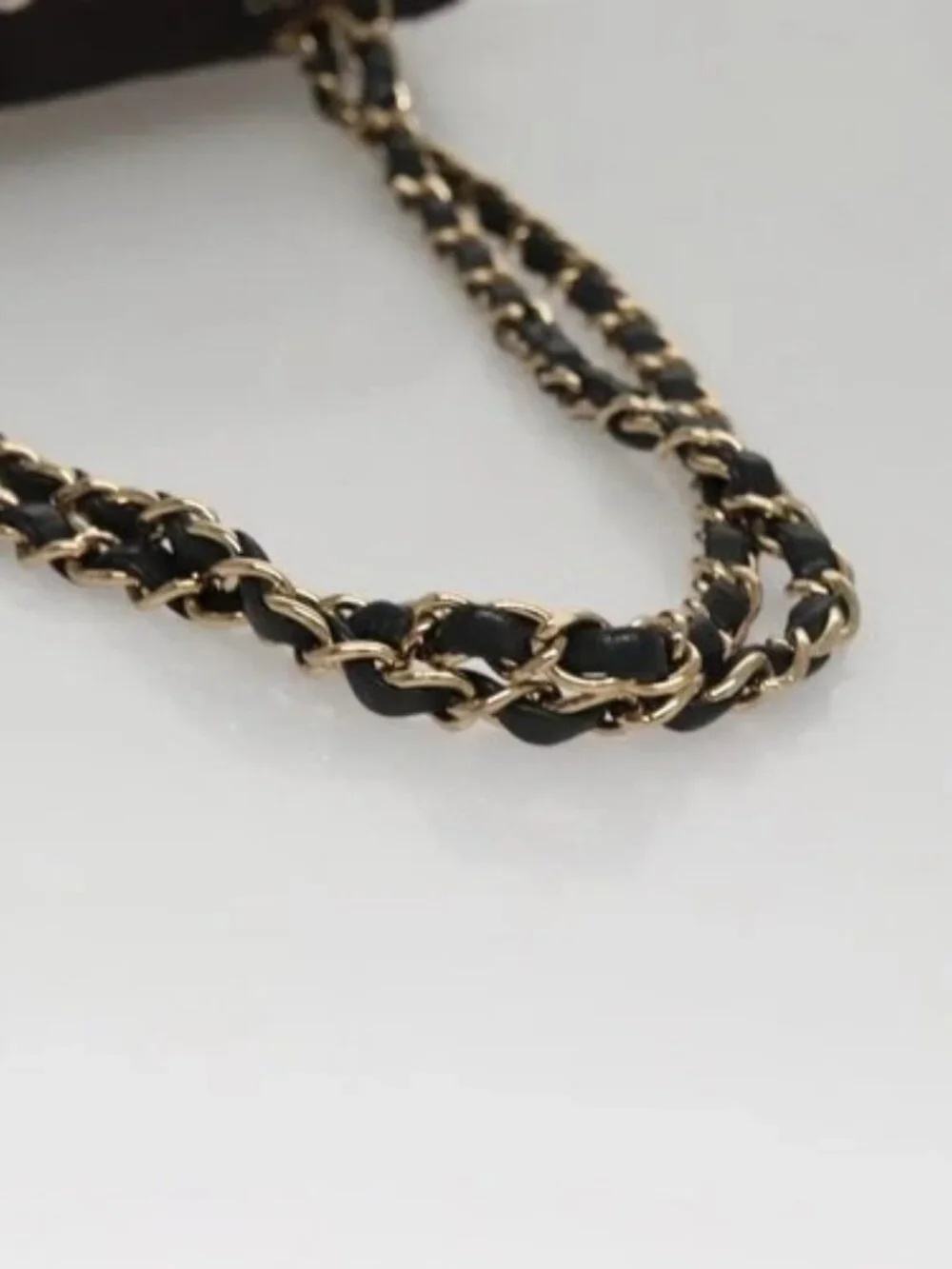CHANEL Matelasse 25 Chain Shoulder Bag Canvas Black Gold CC Auth 108396